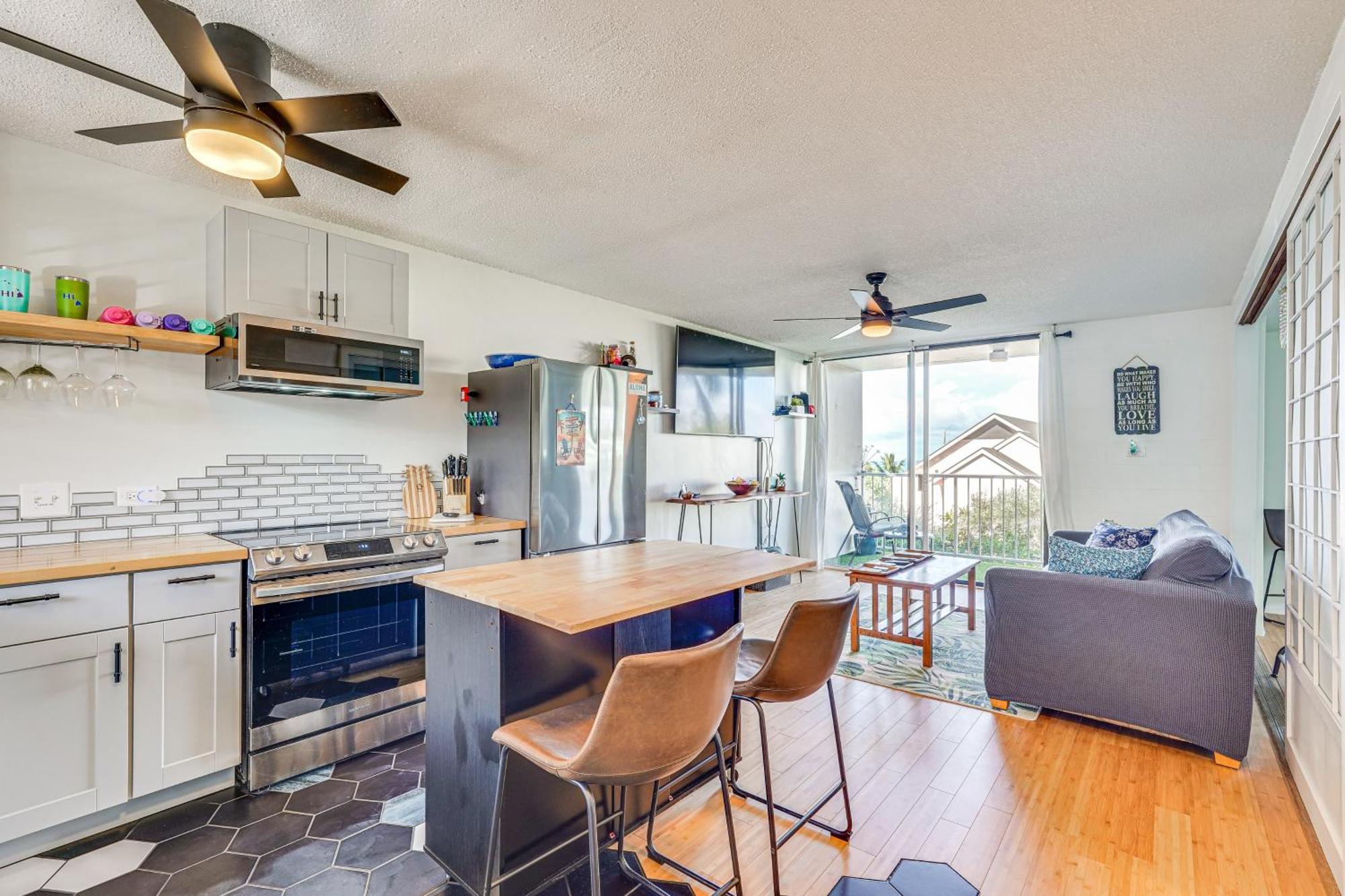 Kailua-Kona Condo With Balcony Walk To The Beach! Екстериор снимка